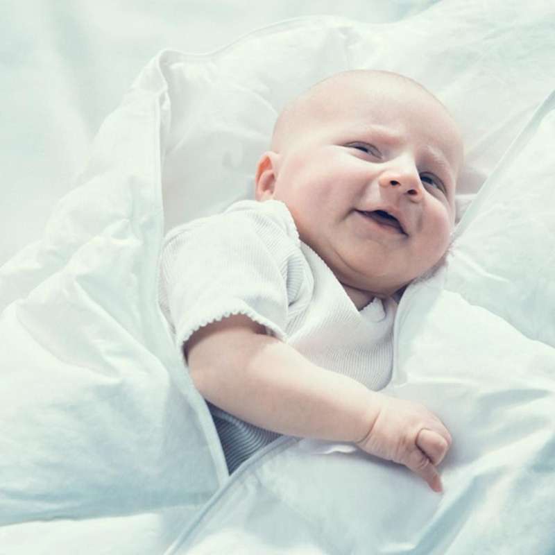 Fossflakes Nordic Sleep Zestaw kołderki i poduszki dla niemowląt - 70x100 cm.